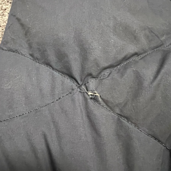 Women’s Sz SMALL North Face Parka (550) - Picture 6 of 11